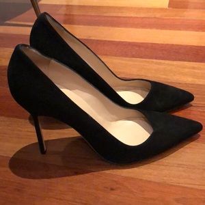 Manolo Blahnik black suede- BB pumps.